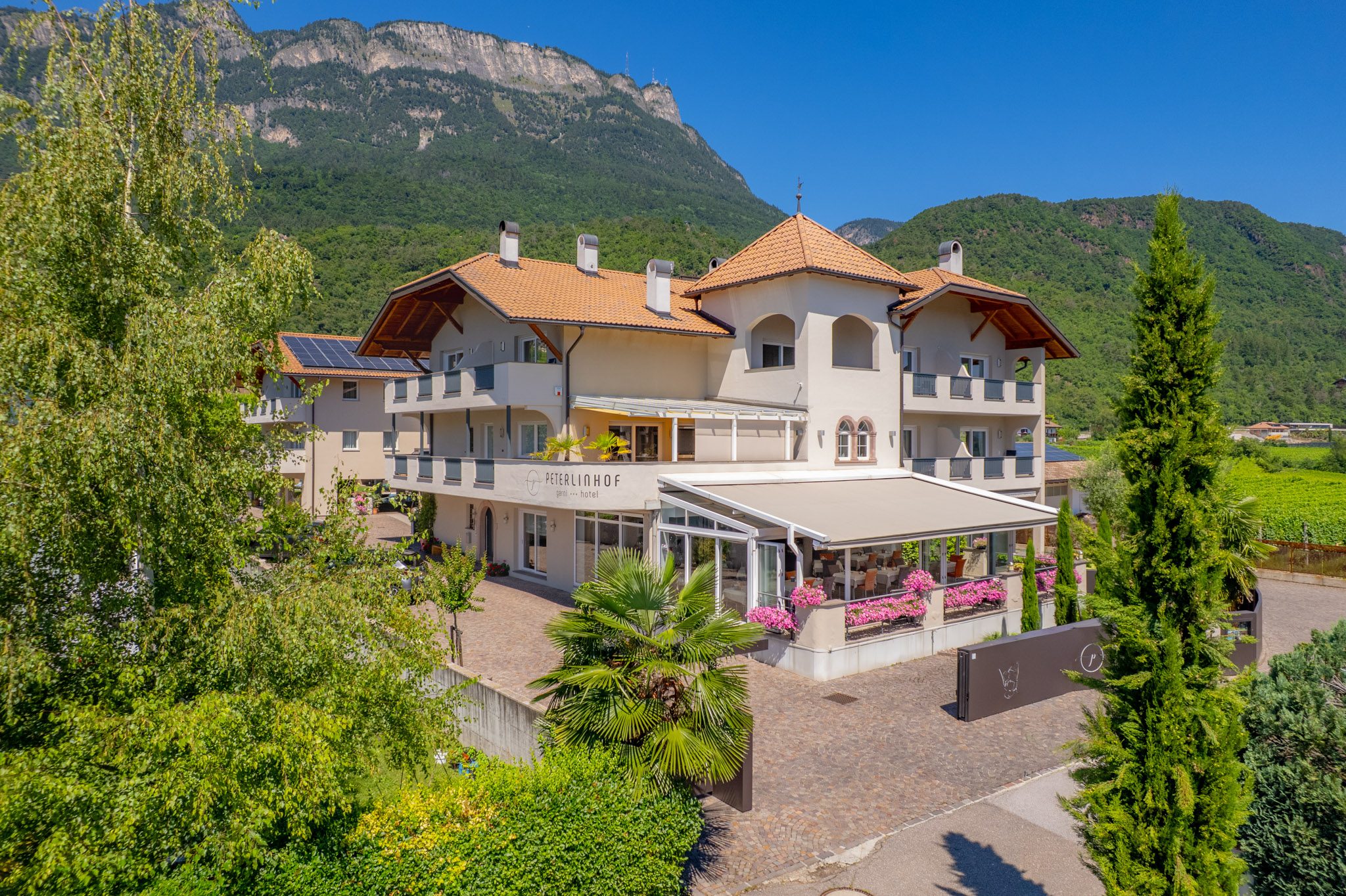 Garni Hotel Peterlinhof in Kaltern